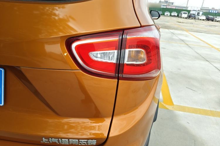 Used Baojun 510 2017 1.5L Automatic Luxury Model Right Rear Taillight