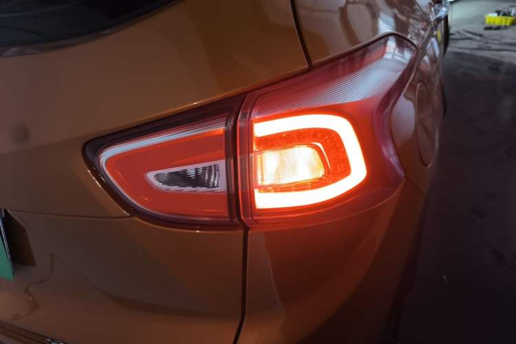 Used Baojun 510 2017 1.5L Manual Fashion Model Right Rear Taillight