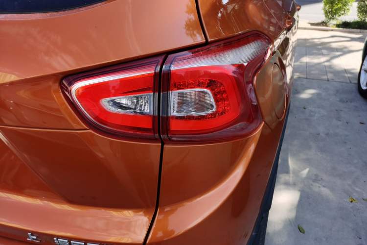 Used Baojun 510 2017 1.5L Automatic Luxury Model Right Rear Taillight