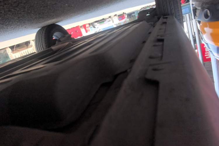 Used Baojun 510 2017 1.5L manual Comfort trim Right Side Sill