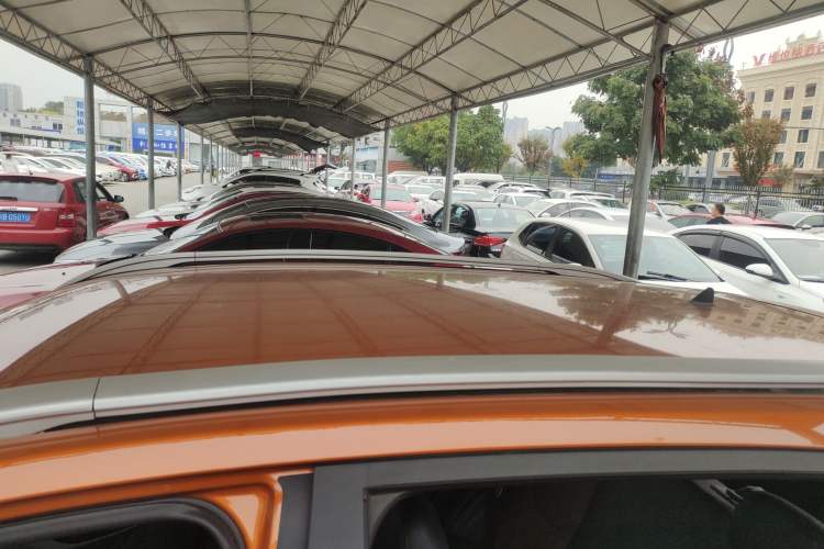 Used Baojun 510 2017 1.5L manual Comfort trim Roof