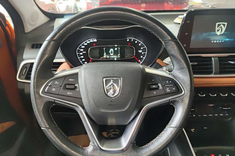 Used Baojun 510 2017 1.5L Automatic Luxury Model Steering Wheel