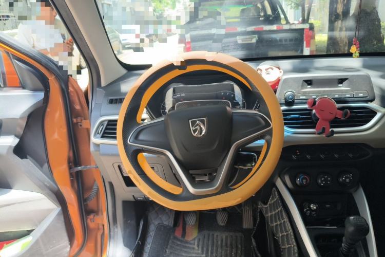 Used Baojun 510 2017 1.5L manual Comfort trim Steering Wheel