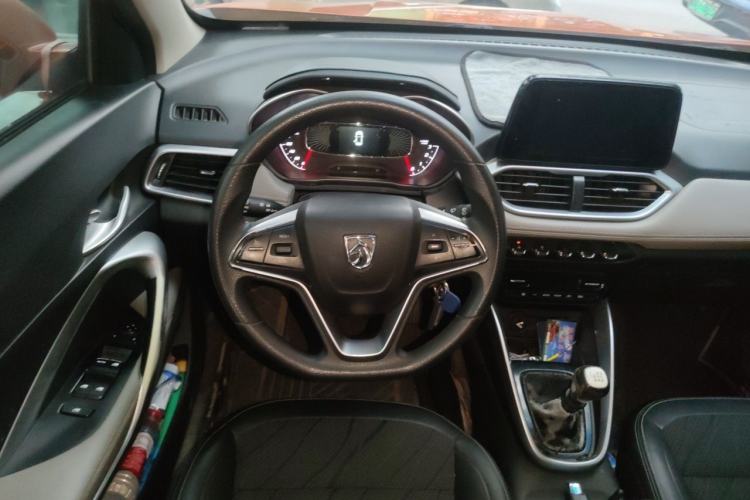 Used Baojun 510 2017 1.5L manual Comfort trim Steering Wheel