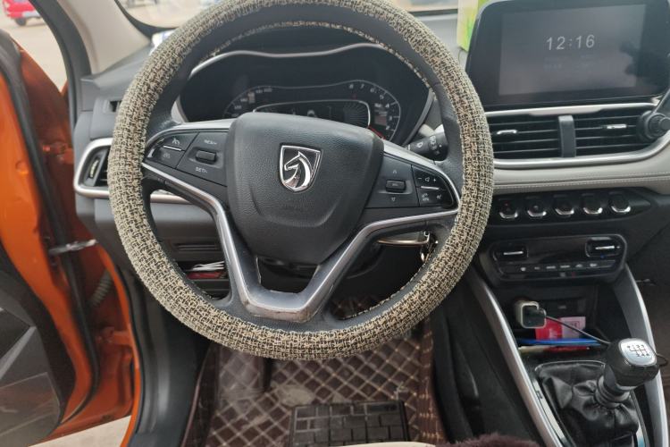 Used Baojun 510 2017 1.5L Manual Fashion Model Steering Wheel
