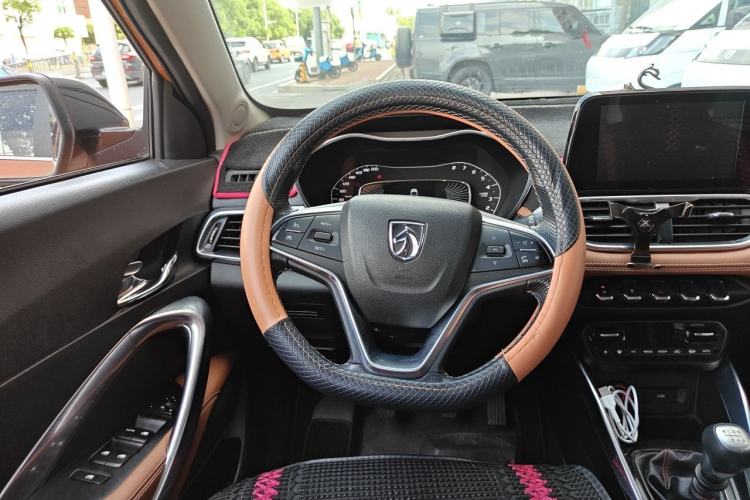 Used Baojun 510 2017 1.5L Manual Luxury Model Steering Wheel