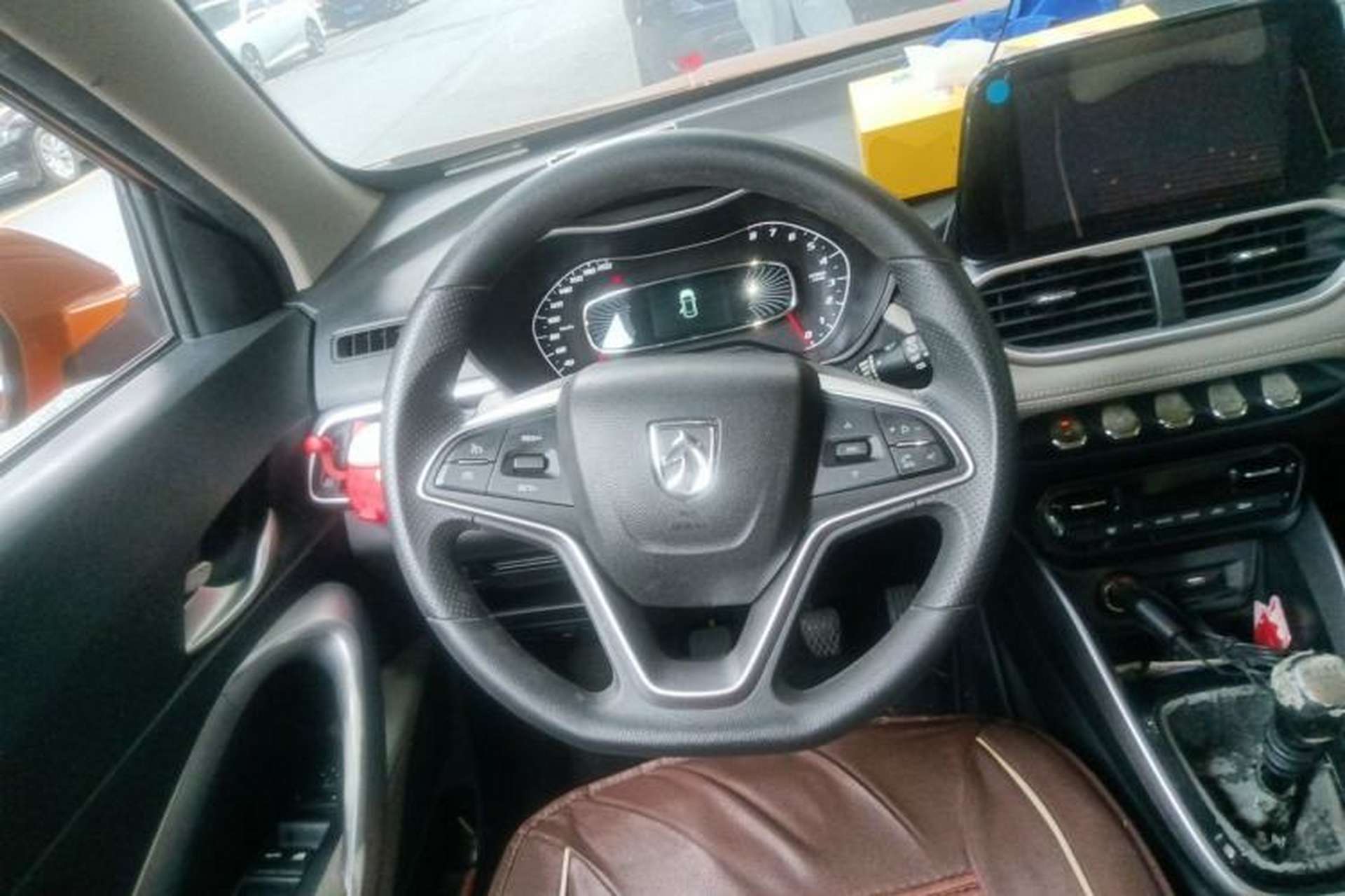 Used Baojun 510 2017 1.5L Manual Fashion Model Steering Wheel