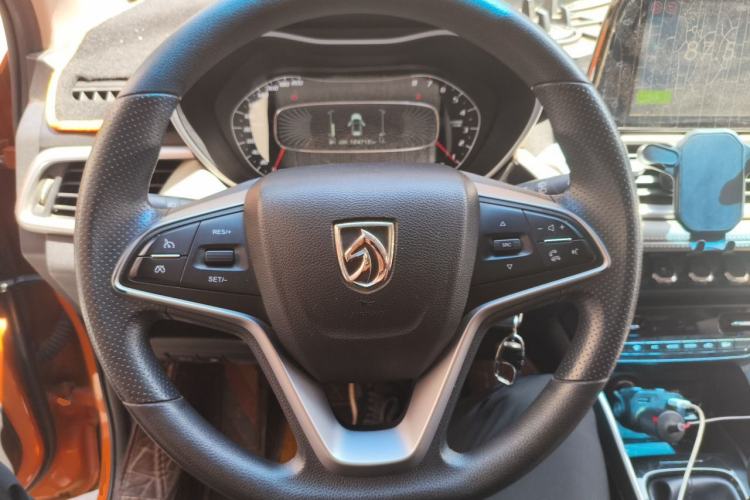 Used Baojun 510 2017 1.5L Manual Fashion Model Steering Wheel
