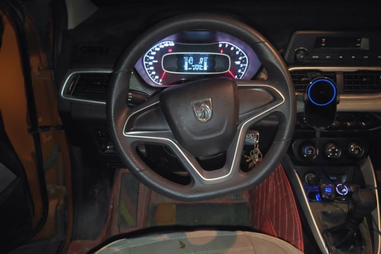Used Baojun 510 2017 1.5L manual Comfort trim Steering Wheel