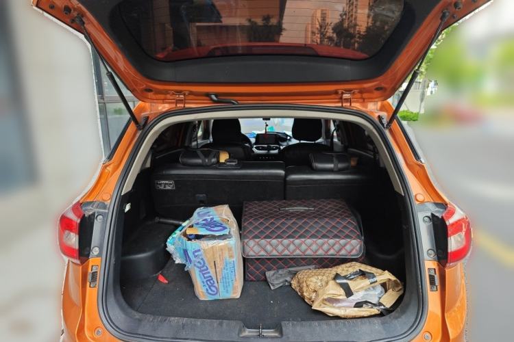 Used Baojun 510 2017 1.5L Manual Fashion Model Trunk