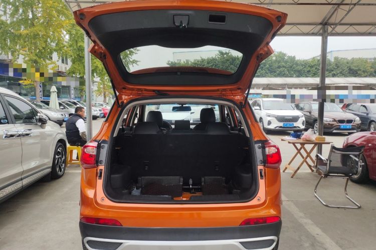 Used Baojun 510 2017 1.5L manual Comfort trim Trunk