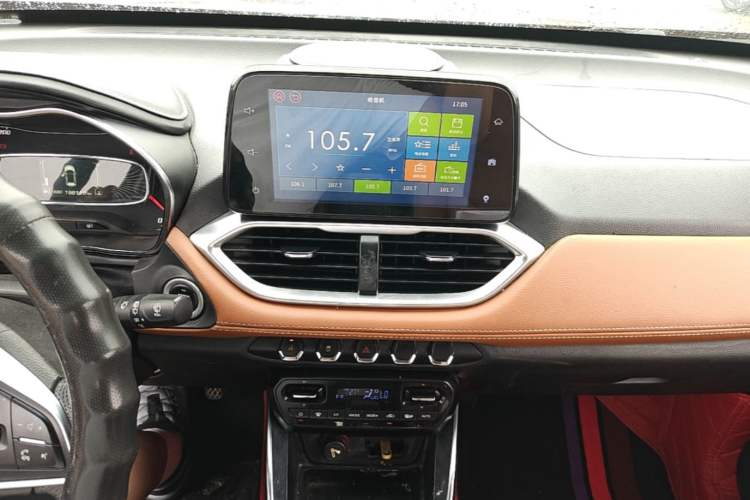 Used Baojun 510 2017 1.5L Manual Luxury Model Audio And AC Panel