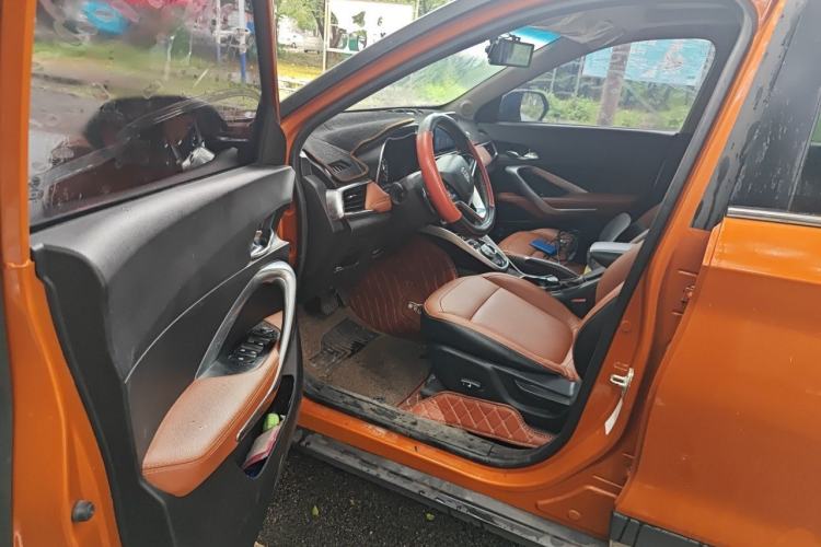 Used Baojun 510 2017 1.5L Automatic Luxury Model Driver Seat