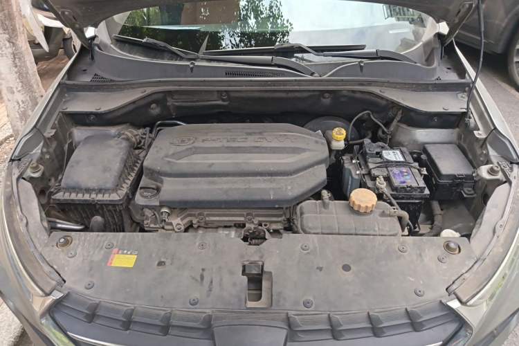 Used Baojun 510 2017 1.5L Manual Luxury Model Engine Bay