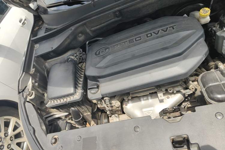 Used Baojun 510 2017 1.5L Manual Luxury Model Engine Bay Right