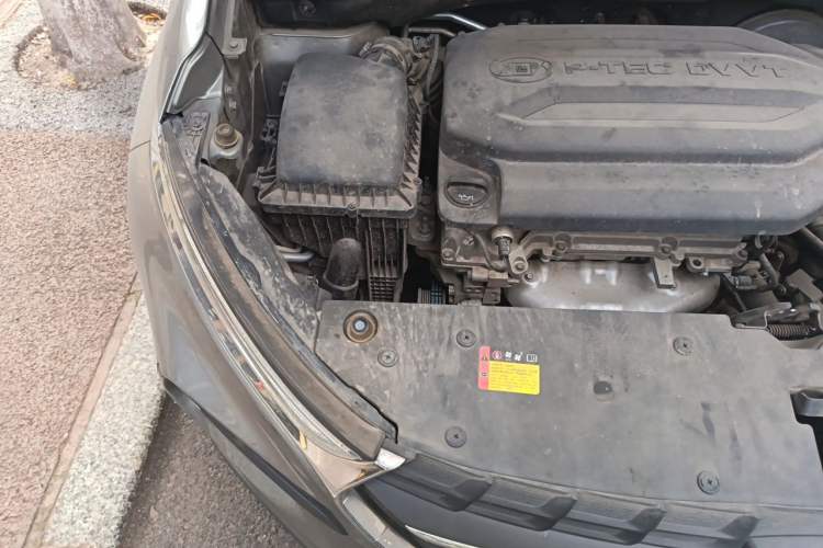 Used Baojun 510 2017 1.5L Manual Luxury Model Engine Bay Right