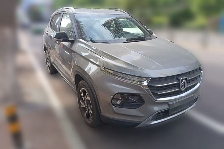 Used Baojun 510 2017 1.5L Manual Luxury Model Front Right 45 Deg