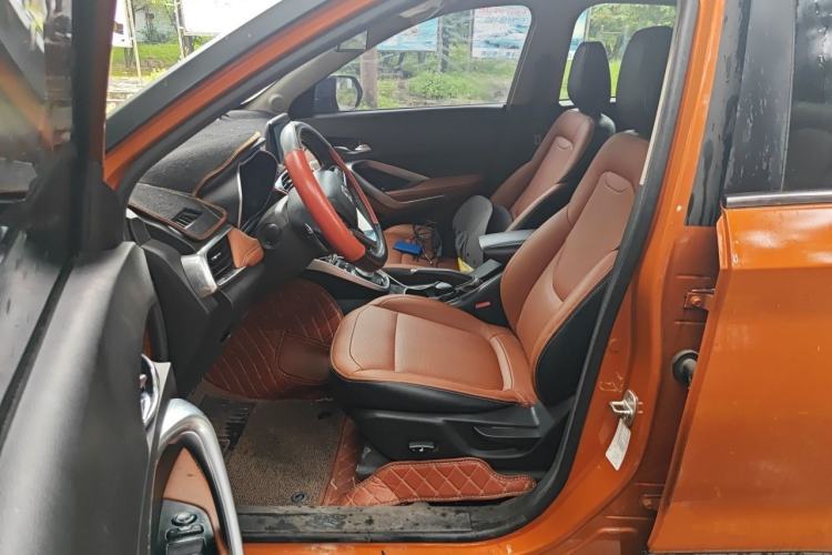 Used Baojun 510 2017 1.5L Automatic Luxury Model Left Front Seat