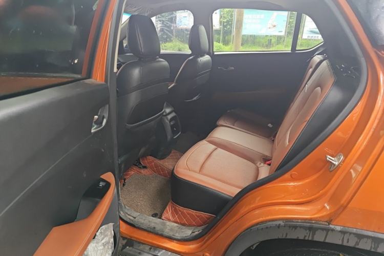 Used Baojun 510 2017 1.5L Automatic Luxury Model Left Rear Seat