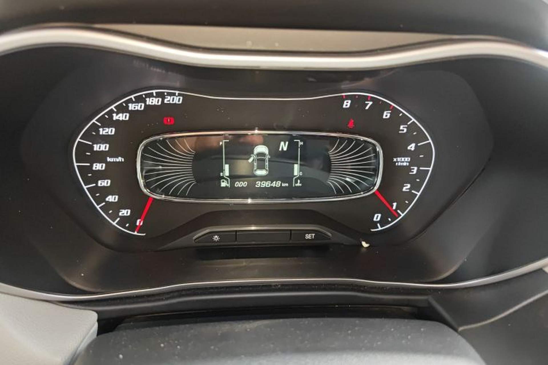 Used Baojun 510 2017 1.5L Automatic Fashion Model Odometer Close Up
