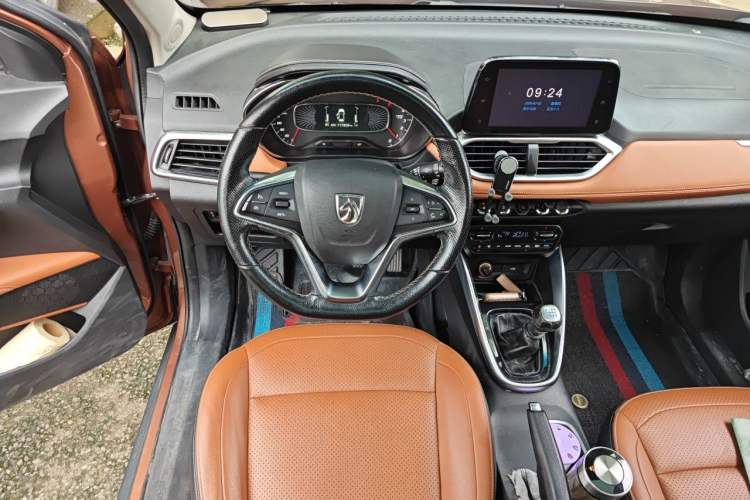 Used Baojun 510 2017 1.5L Manual Luxury Model Steering Wheel