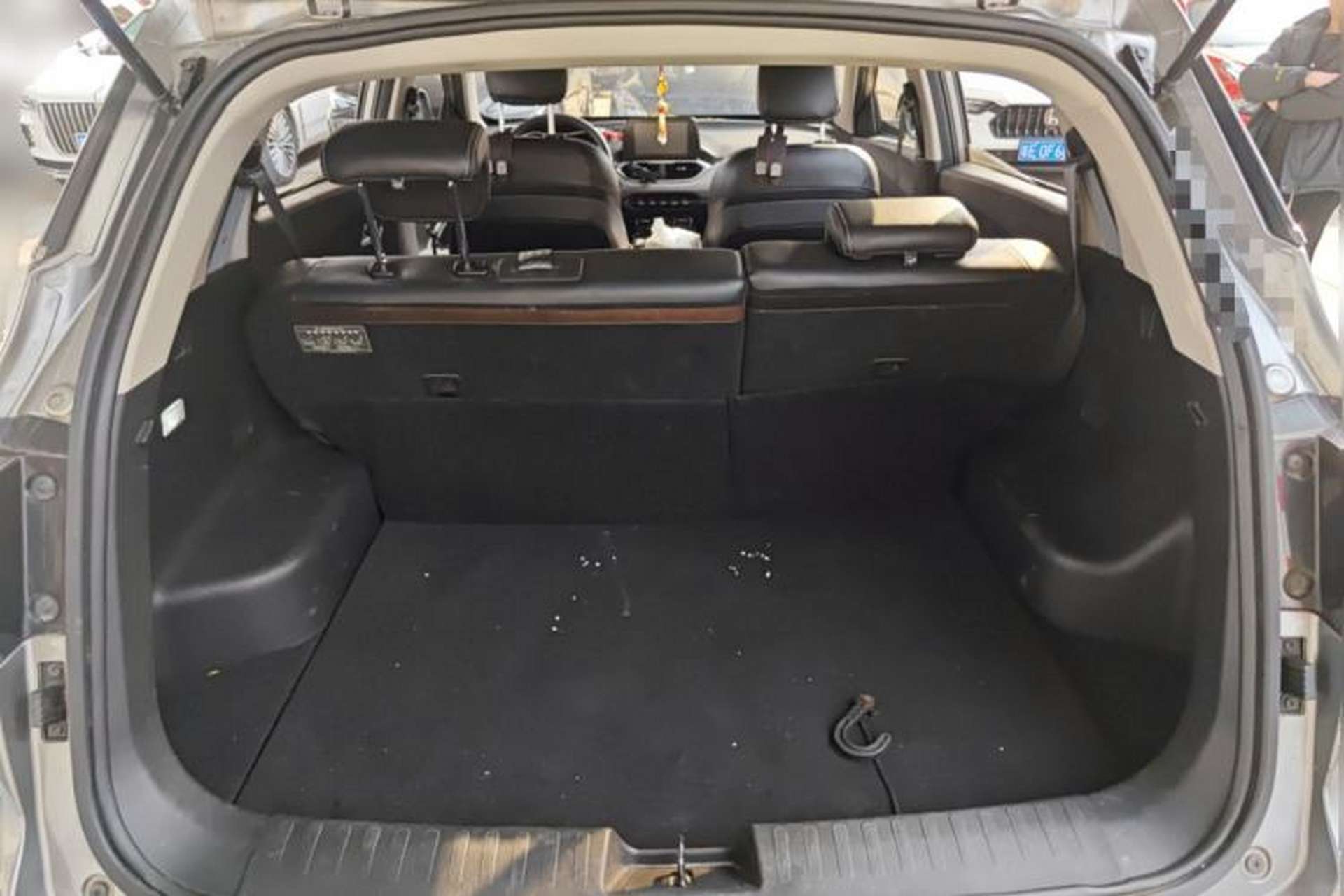 Used Baojun 510 2017 1.5L Automatic Fashion Model Trunk
