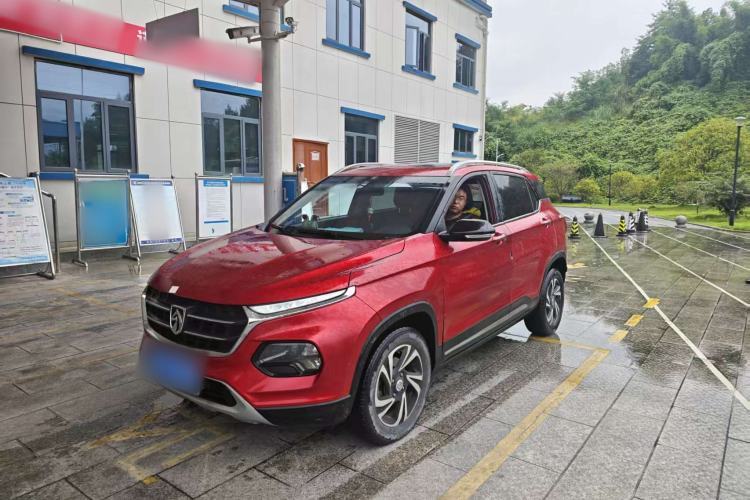 Ojetý Baojun 510 2017 1.5L Automatic Luxury Model Guazi used car, China used car export, Used car for sale, Used  cars, Cheapest cars for sale
