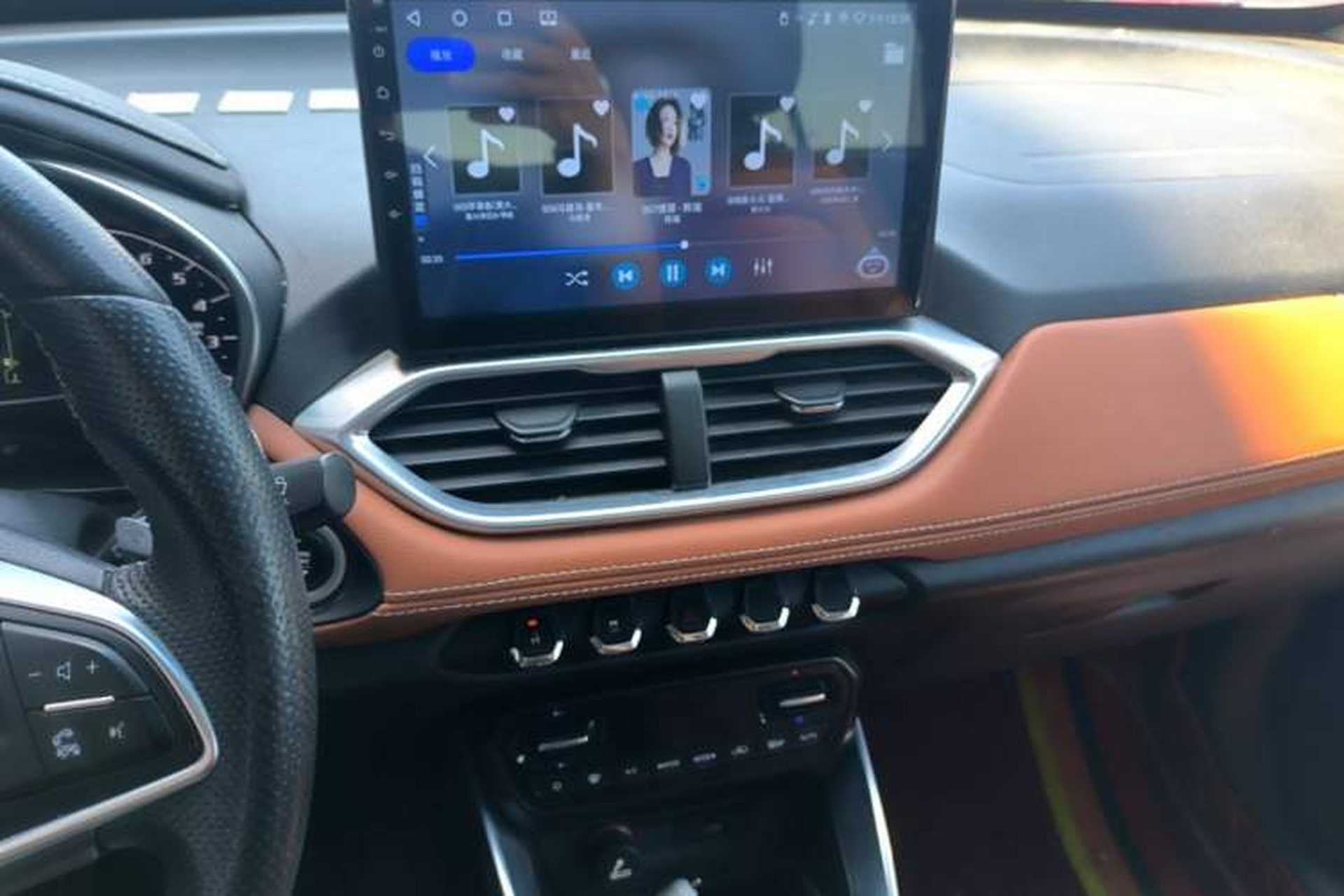 Used Baojun 510 2017 1.5L Automatic Luxury Model Audio And AC Panel