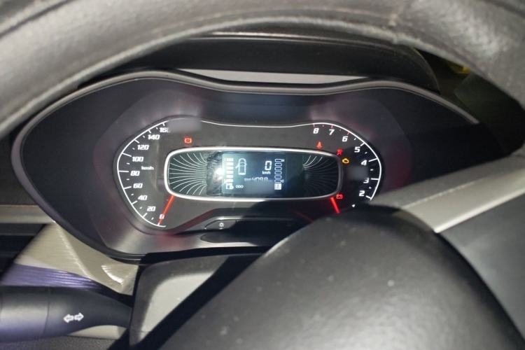 Used Baojun 510 2017 1.5L manual Comfort trim Center Console