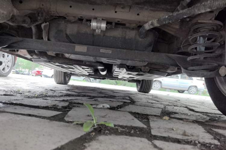 Used Baojun 510 2017 1.5L Automatic Fashion Model Chassis Rear