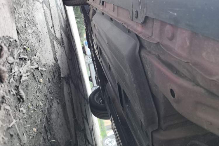 Used Baojun 510 2017 1.5L Automatic Fashion Model Chassis Rear Left