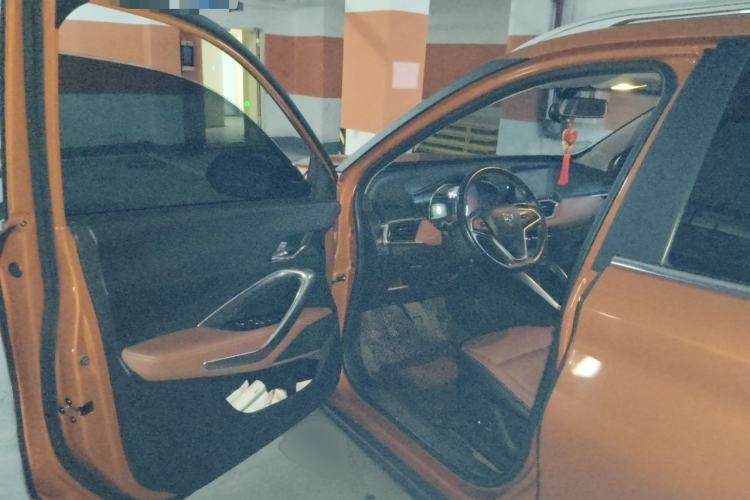 Used Baojun 510 2017 1.5L Manual Luxury Model Driver Seat