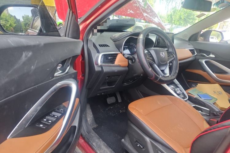 Used Baojun 510 2017 1.5L Automatic Luxury Model Driver Seat