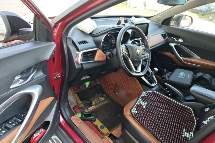 Used Baojun 510 2017 1.5L Manual Luxury Model Driver Seat