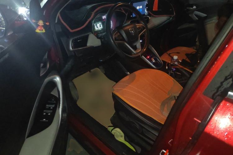 Used Baojun 510 2017 1.5L Automatic Fashion Model Driver Seat