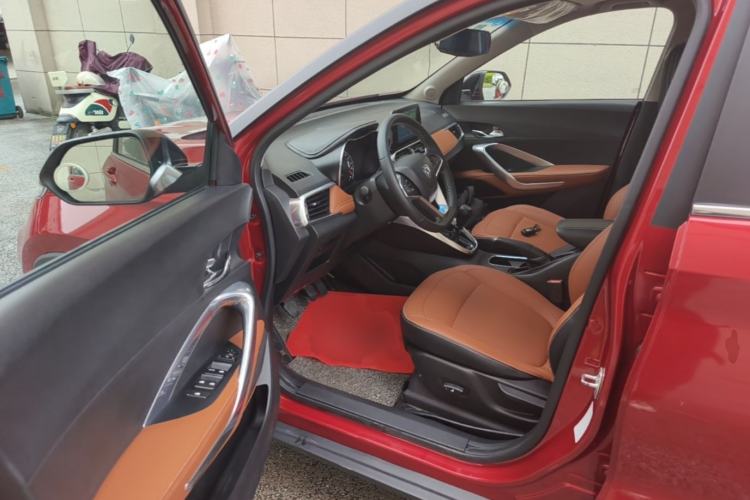 Used Baojun 510 2017 1.5L Manual Luxury Model Driver Seat