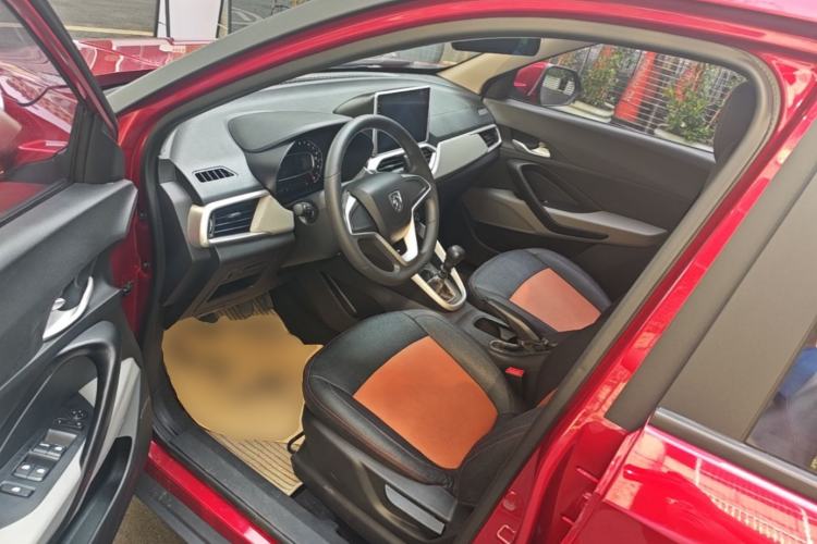 Used Baojun 510 2017 1.5L manual Comfort trim Driver Seat