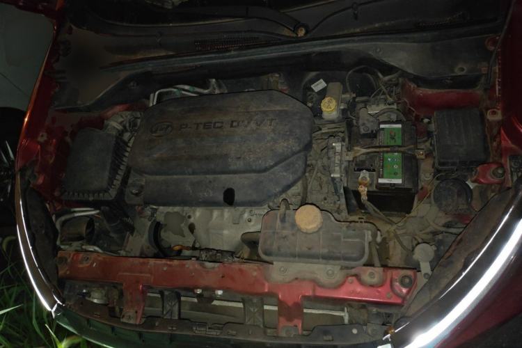 Used Baojun 510 2017 1.5L Automatic Fashion Model Engine Bay