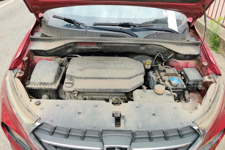 Used Baojun 510 2017 1.5L Manual Luxury Model Engine Bay