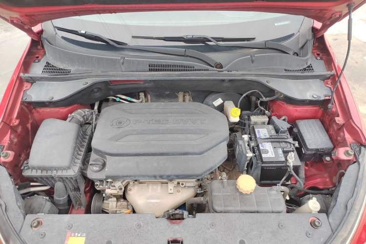 Used Baojun 510 2017 1.5L Automatic Luxury Model Engine Bay