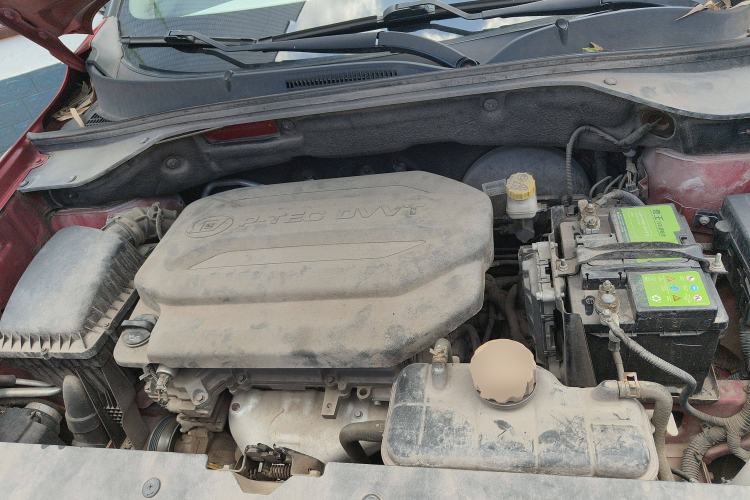 Used Baojun 510 2017 1.5L Automatic Luxury Model Engine Bay