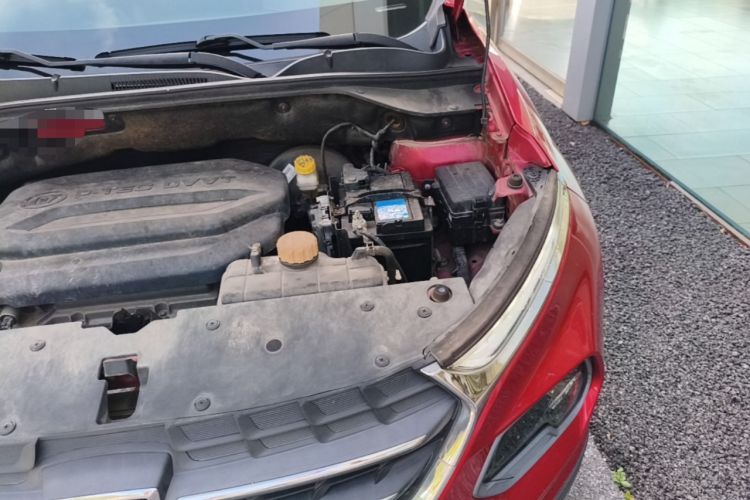 Used Baojun 510 2017 1.5L Automatic Luxury Model Engine Bay Left