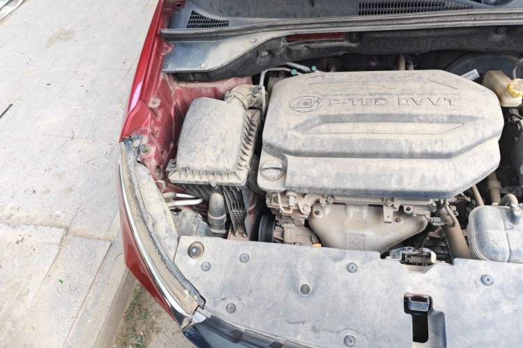 Used Baojun 510 2017 1.5L Manual Luxury Model Engine Bay Right