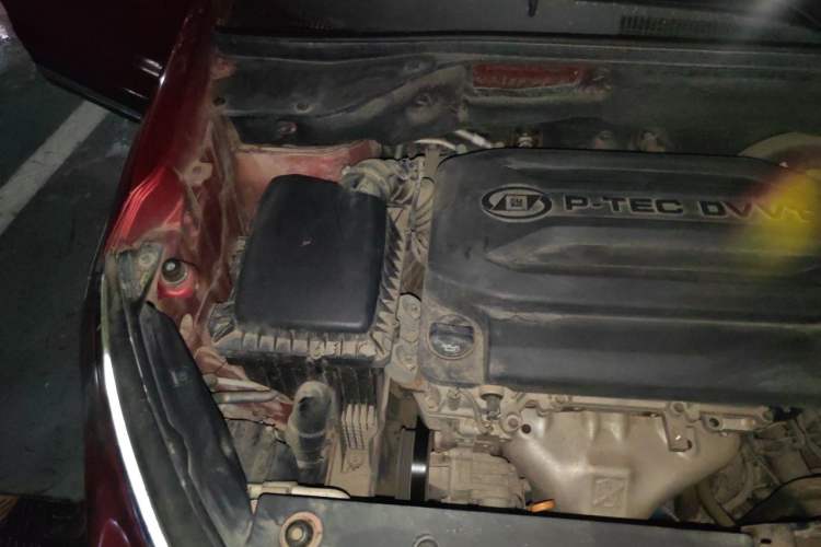 Used Baojun 510 2017 1.5L Automatic Fashion Model Engine Bay Right
