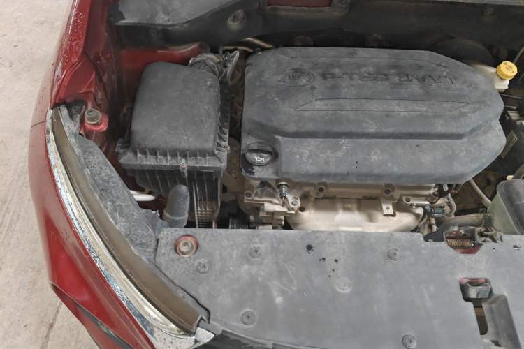 Used Baojun 510 2017 1.5L Automatic Luxury Model Engine Bay Right