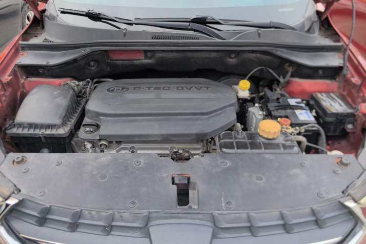 Used Baojun 510 2017 1.5L Manual Luxury Model Engine Bay