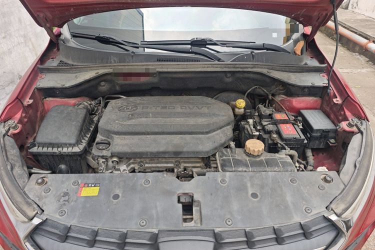 Used Baojun 510 2017 1.5L Automatic Luxury Model Engine Bay