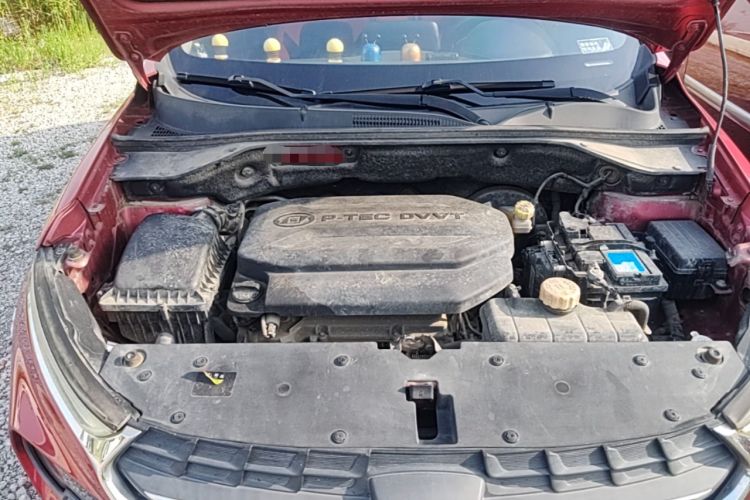 Used Baojun 510 2017 1.5L Automatic Luxury Model Engine Bay