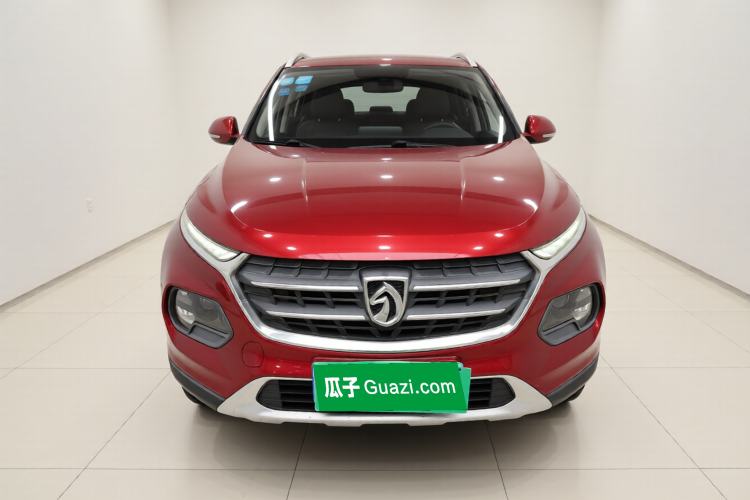 Used Baojun 510 2017 1.5L Manual Fashion Model Exterior 1