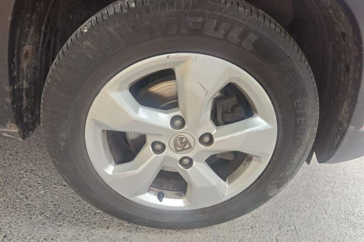 Used Baojun 510 2017 1.5L Automatic Fashion Model Exterior 1